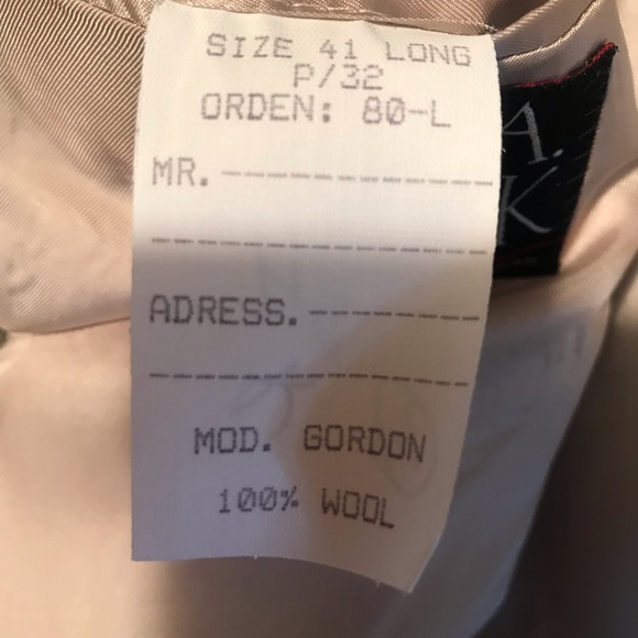 Joseph A bank - Picture 12 of 17